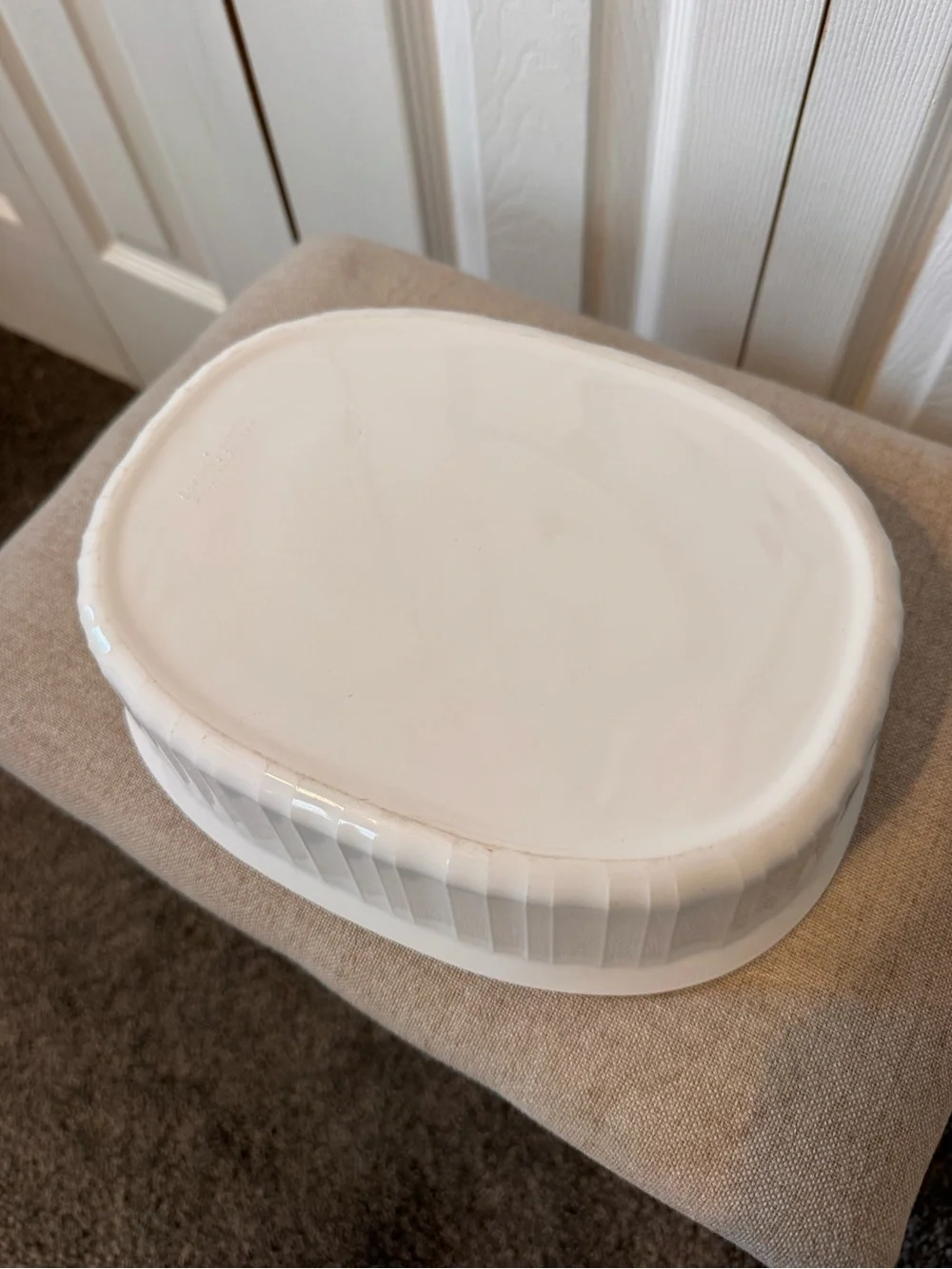 Corning Ware 1.8 liter Oval Covered Casserole Dish White With Storage Lid